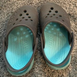 Toddler crocs size 5